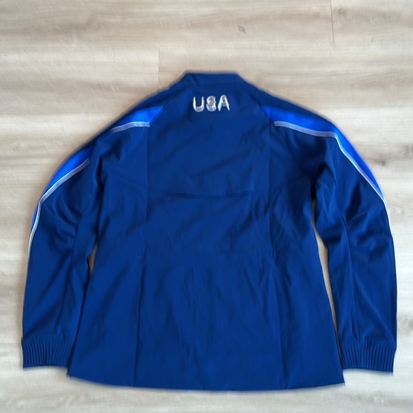 Women's Nike Team USA Olympics Collection windbreaker jacket - Picture 12 of 12